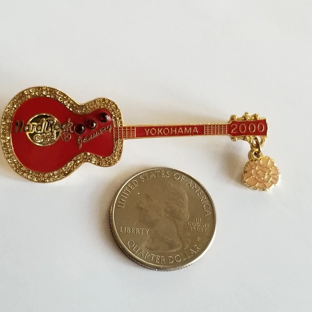 Vintage Hard Rock Cafe pin YokohamaAsian Birthstone Calendar Guitar Series